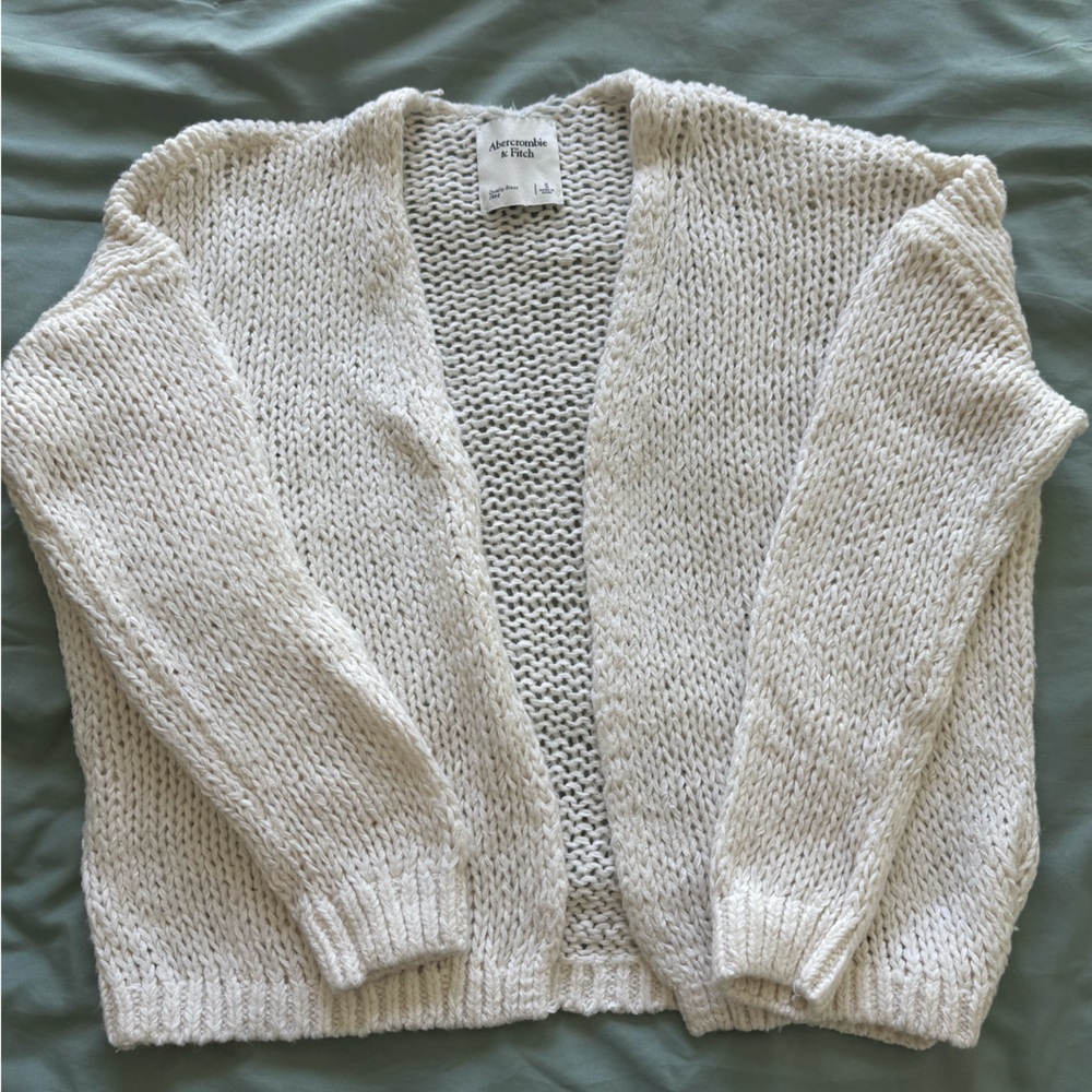 Abercrombie knit cardigan